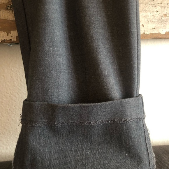 Capri Pants - Picture 4 of 6